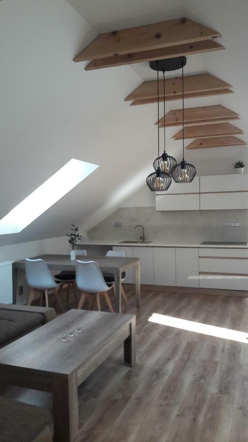 Apartman Za-Ka 1 Ubytovani Litovel Cervenka Buitenkant foto