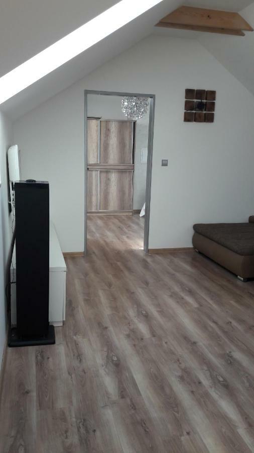 Apartman Za-Ka 1 Ubytovani Litovel Cervenka Buitenkant foto