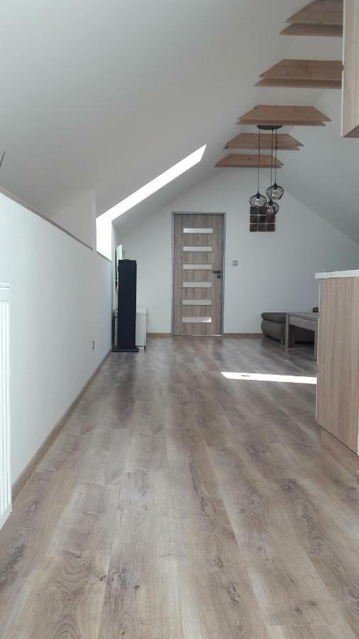 Apartman Za-Ka 1 Ubytovani Litovel Cervenka Buitenkant foto